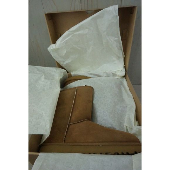 UGG CLASSIC SHORT LACE UP BOW BOOTS chestnut us 7 nib